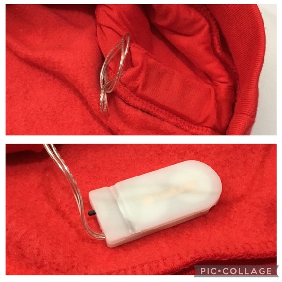 Disney Mickey Mouse Christmas Sweatshirt with blinking lights - Picture 3 of 9